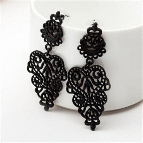 Black Lacy Victorian Filigree Earrings - Picture 1 of 2